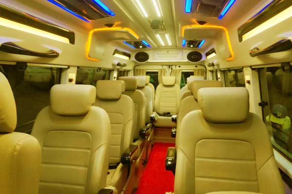 Maharaja Tempo Traveller